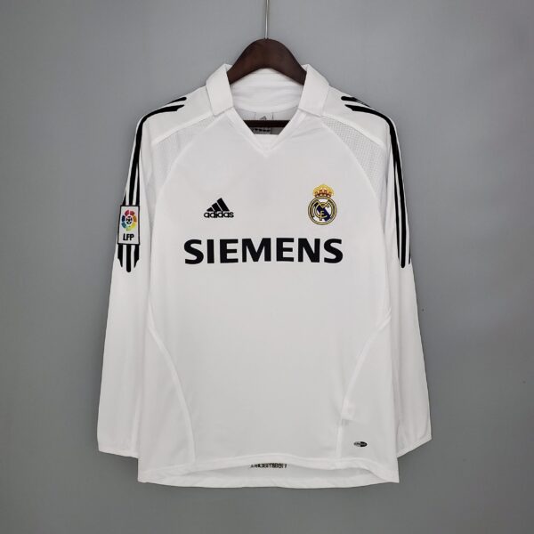 Real Madrid 2005-2006 home long-sleeved shirt
