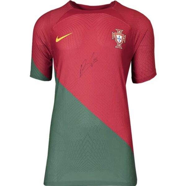 Bruno Fernandes Portugal National Team Autographed 2022-23 Home Jersey-Front Signed-Fanatics Authentic Certified-Soccer Memorabilia