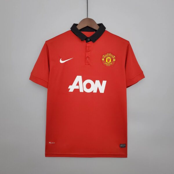 Manchester United 2013-2014 home shirt
