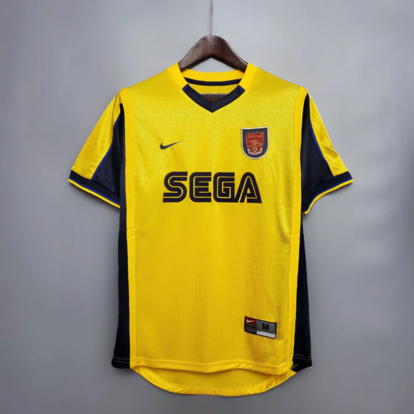 Arsenal away shirt for the 1999-2000 season